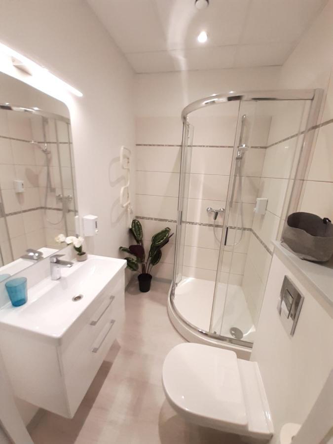 Apartments Daina ยูร์มาลา ภายนอก รูปภาพ